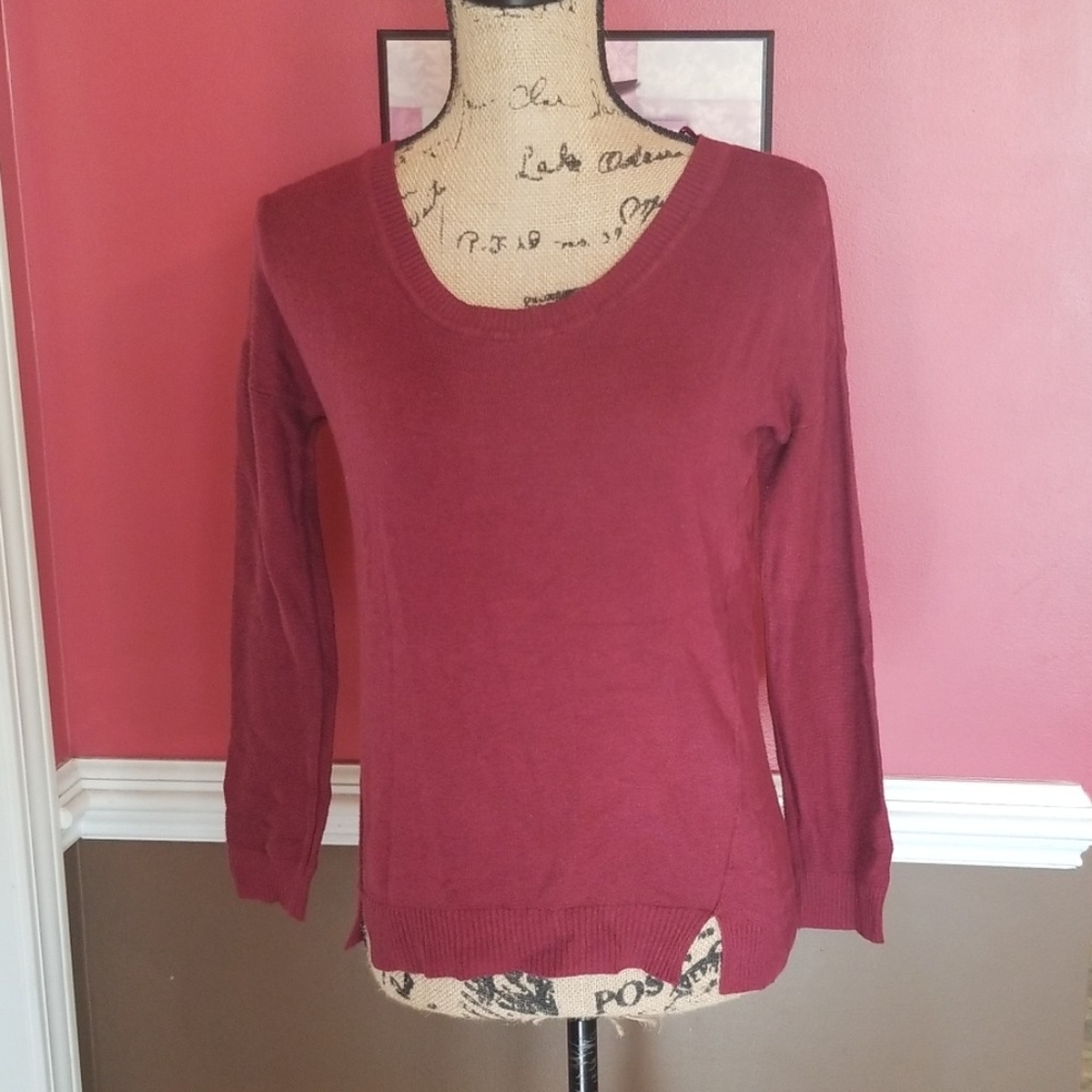 Pink Rose Sweater Size Small